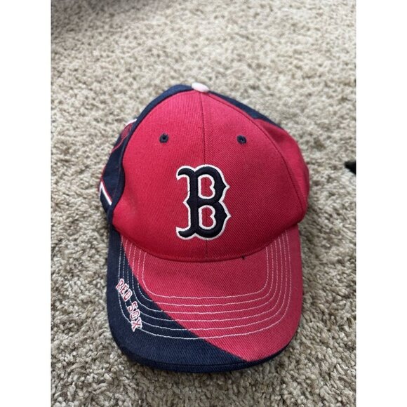 47 BOSTON RED SOX MLB Baseball Hat Cap Embroidered Vtg Fan Favorite Youth - Picture 1 of 8